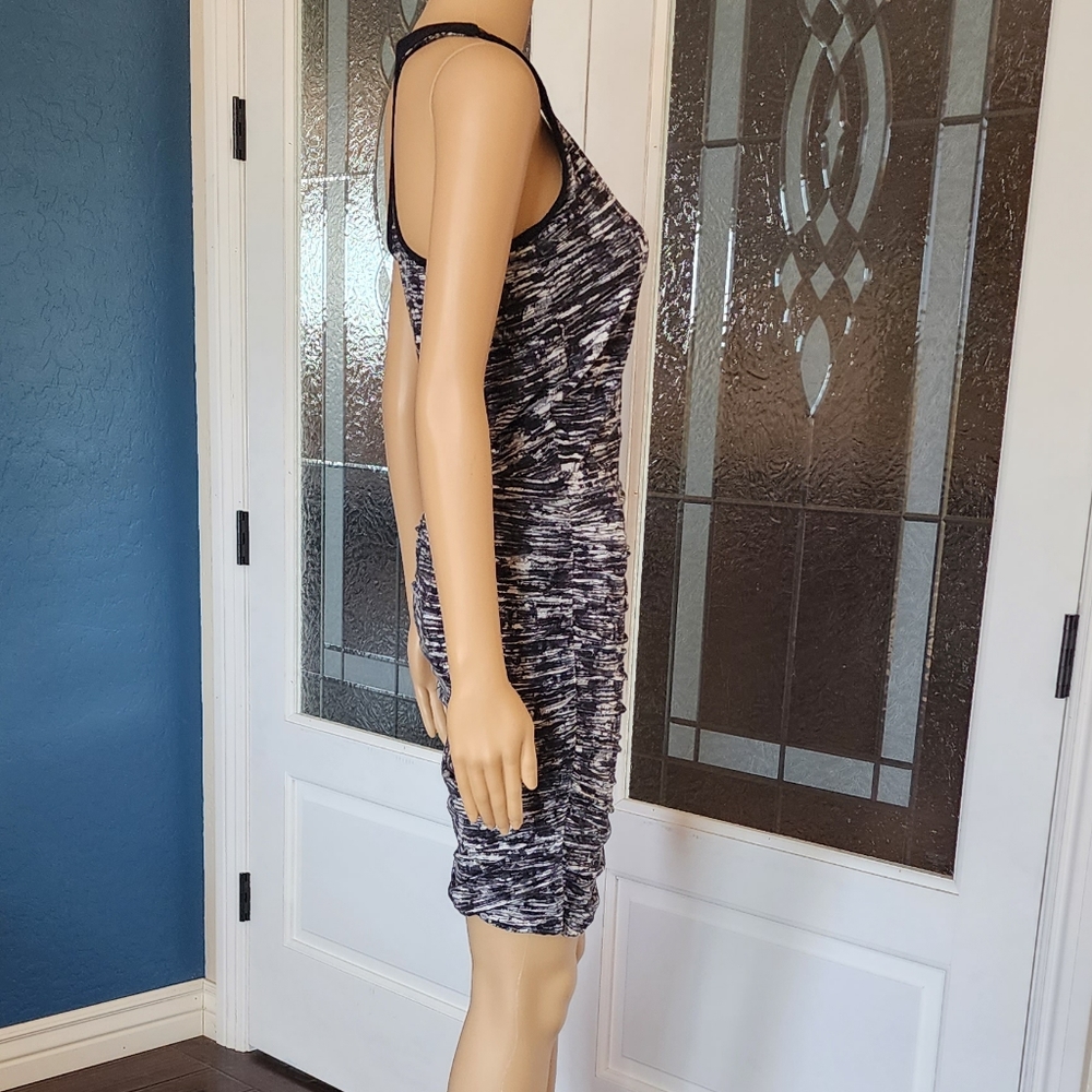 ATHLETA DRESS SZ X Sm